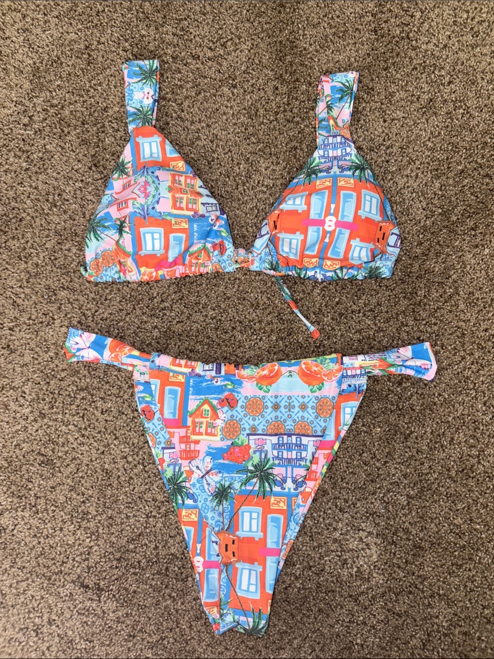 Amazon Essentials Orange & Blue Tropical Print Women’s Bikini- Never Worn